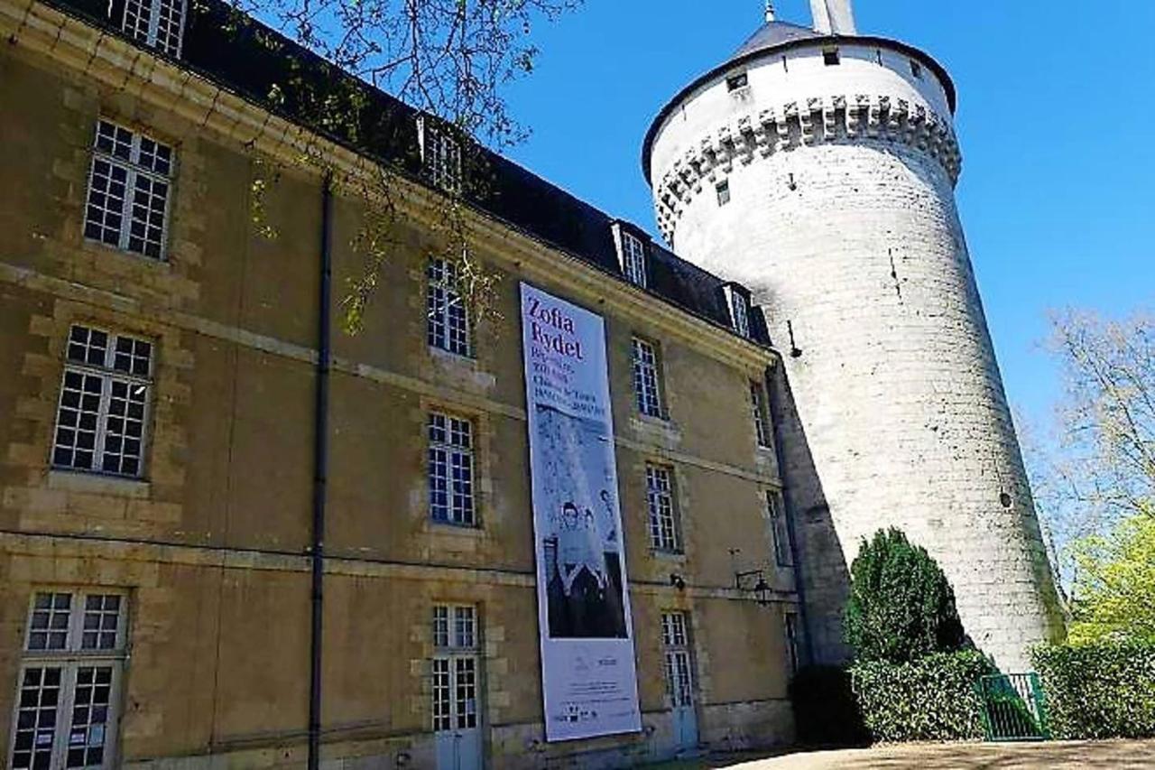 Appartement De Charme Au Coeur Du Centre Historique Tours Bagian luar foto
