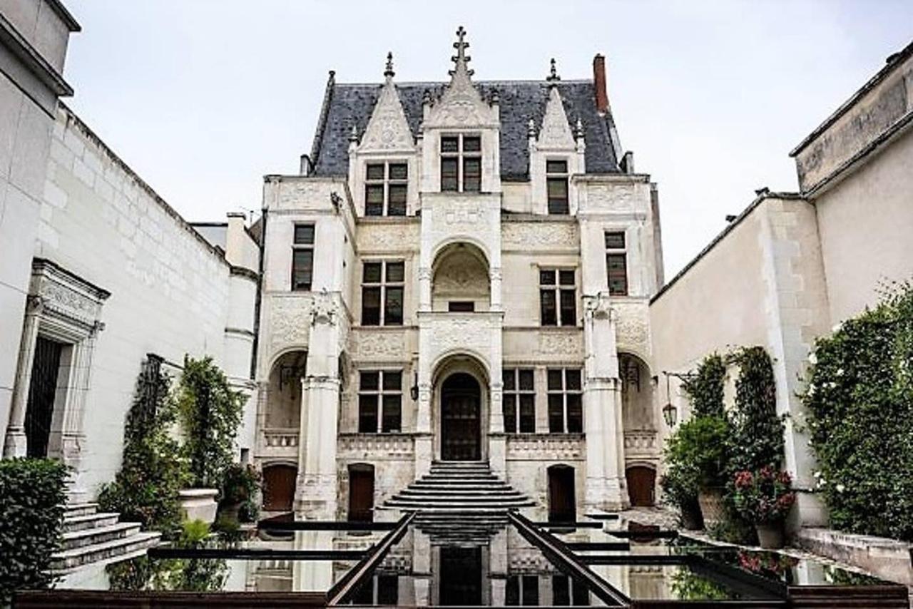 Appartement De Charme Au Coeur Du Centre Historique Tours Bagian luar foto